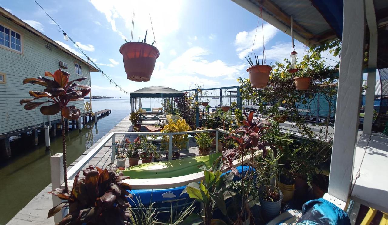 Urania House Villa Bocas del Toro Buitenkant foto